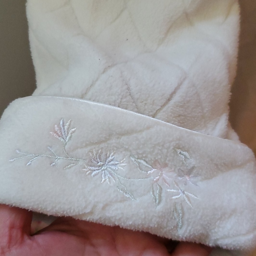 Sleep Robe - Picture 4 of 7